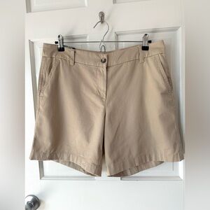NEW! J. CREW Classic Khaki Chino Shorts 7" Inseam Tan Beige Size 10
